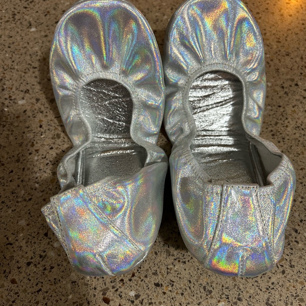 Storehouse flats size 10